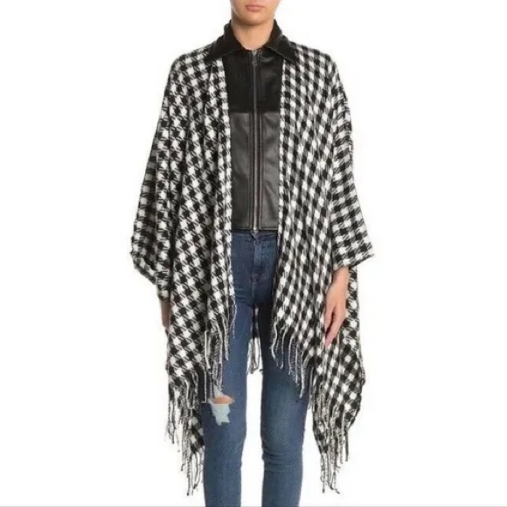 Adrienne Vittadini Ruana Faux Leather Houndstooth Cape- One Size